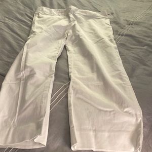White side zipper Express pant size 7/8 in excellent condition